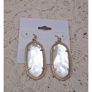 Kendra Scott Elle Gold Drop Earrings in Ivory Mother-of-Pearl